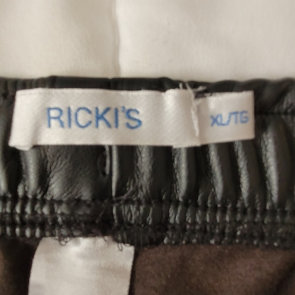 Vegan leather joggers Sz XL - Picture 4 of 5